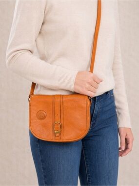 AXIXIE Tan Leather Handmade Flap Bag